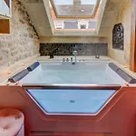Sous Mon Toi Topdestination-dijon - Sauna & Jacuzzi - Classe 3 Etoiles *