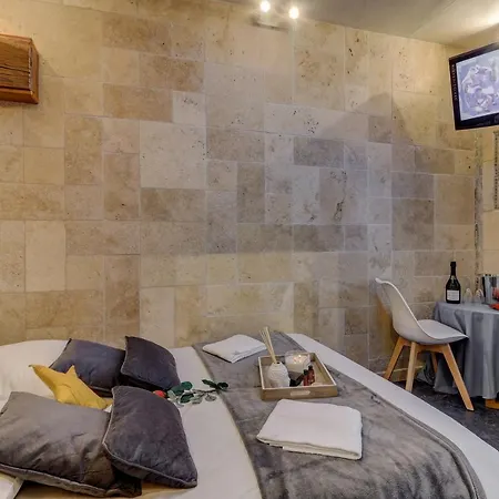 Sous Mon Toi Topdestination-dijon - Sauna & Jacuzzi - Classe 3 Etoiles * Dijon