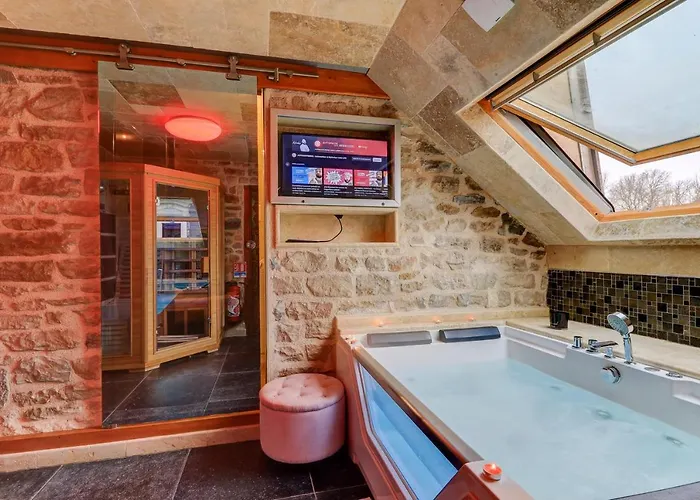 Sous Mon Toi Topdestination-dijon - Sauna & Jacuzzi - Classe 3 Etoiles アパート