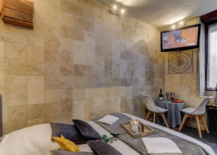 アパート Sous Mon Toi Topdestination-dijon - Sauna & Jacuzzi - Classe 3 Etoiles *