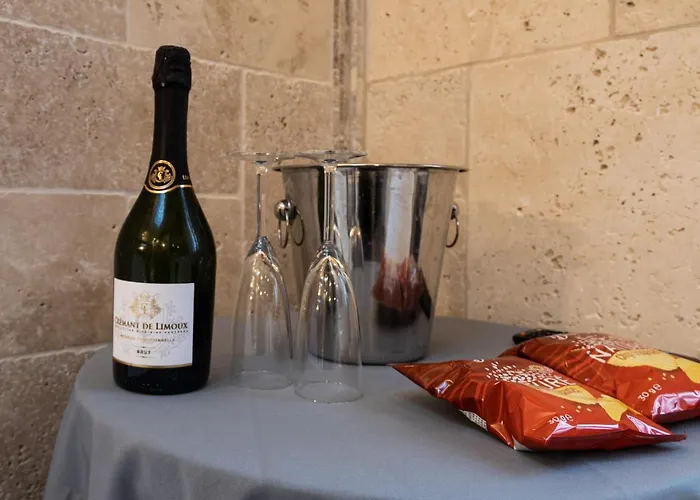 アパート Sous Mon Toi Topdestination-dijon - Sauna & Jacuzzi - Classe 3 Etoiles