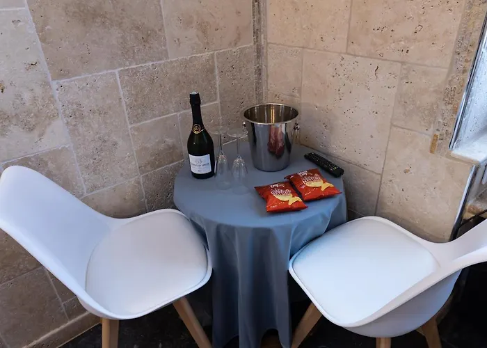 Sous Mon Toi Topdestination-dijon - Sauna & Jacuzzi - Classe 3 Etoiles *