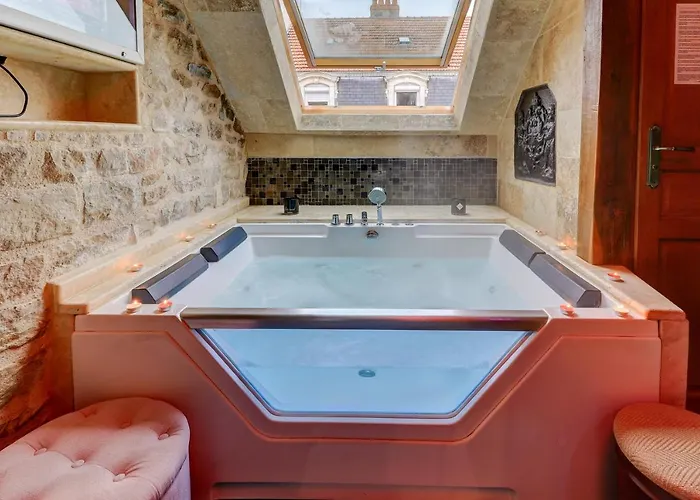 Sous Mon Toi Topdestination-dijon - Sauna & Jacuzzi - Classe 3 Etoiles *